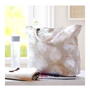 Silver Luxe Metallic Printed